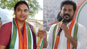 హుజుర్‌నగర్  అభ్యర్థిగా పద్మావతిరెడ్డి , ప్రకటించిన సోనియా గాంధీ.. రేవంత్‌రెడ్డికి షాక్ 