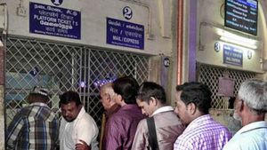 ప్రయాణికులకు షాక్: రైల్వే ప్లాట్‌ఫాం టికెట్ రేట్లు భారీగా పెంపు