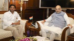 ఢిల్లీ పర్యటనలో ఏం జరిగింది..? అమిత్ షాతో భేటీ తర్వాత జగన్ మూడ్ ఎందుకు మారింది..? కారణం అదేనా...?