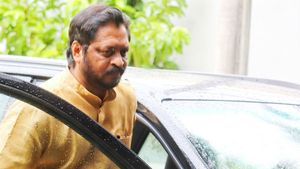హర్షకుమార్‌పై తీవ్రమైన అభియోగాలు: అరెస్ట్ తప్పేలా లేదు!, పరారీలో ఉన్నా..