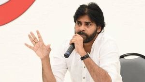కమ్మ రాజ్యంలో కడప రెడ్లు..!పవన్ క్యారెక్టర్ తో వర్మ చెలగాటం..!తేడా వస్తే అంతే అంటున్న సైనికులు..!!