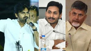 బాబు..పవన్‌కు అవకాశం ఇవ్వొద్దు: ఏపీలో ఇసుక వారోత్సవాలు : సీఎం జగన్ ఆదేశం..!