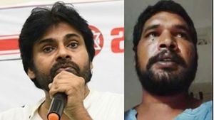 మరో కార్మికుడు ఆత్మహత్య: కలిచివేసిందన్న పవన్ కళ్యాణ్, నకిలీ ఖాతాలపై జాగ్రత్తంటూ జనసేన