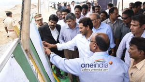కేంద్రం చేతికి పోలవరం!? జగన్ కు కాదు..ఆ ఇమేజ్ మనకే దక్కాలి: బీజేపీ కొత్త ఎత్తుగడ..!