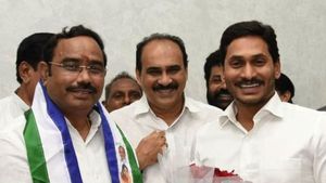 తాడేపల్లికి చేరిన పర్చూరు  పంచాయితీ ... రామనాధంబాబు టార్గెట్  