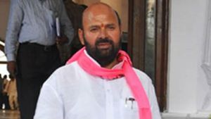 ఆర్టీసీ సమ్మె వెనుక గులాబీ నేతలు.. టీఆర్ఎస్ ఎమ్మెల్యే ముత్తిరెడ్డి సంచలన వ్యాఖ్యలు..!
