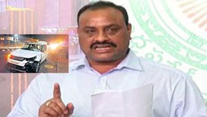  అచ్చెన్నాయుడుకు తప్పిన ప్రమాదం..గాయాలు: డివైడర్ ను ఢీకొన్న కారు: ఫోన్‌లో బాబు పరామర్శ..!