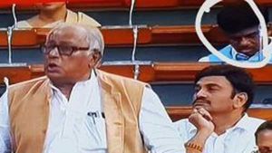 వైసీపీ ఎంపీ ఎంత హాయిగా నిద్రపోతున్నారో..! :సభ అట్టుడుకుతున్న వేళ: సీఎం జగన్ ఇది చూసారా..!