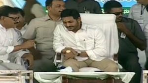 పులివెందుల పక్కనే ధర్మవరం, నేతన్నల సమస్యలు తెలుసు, స్కాములమయంగా ఆప్కో: సీఎం జగన్