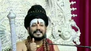నిత్యానంద స్వామి దేశానికి తమిళ నటి ప్రధానమంత్రి ?, శిష్యురాలికి ప్రతి ఫలం, రేప్, కిడ్నాప్ కేసు ! 