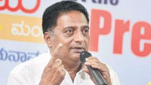 Prakash Raj: వెన్నుపోటుదారులను గెలిపించారు..కంగ్రాచ్యులేషన్స్ కర్ణాటక: ప్రకాశ్ రాజ్ సెటైర్లు