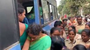 రాజధాని మహిళలపై పోలీసుల దాడి.. నిరసనగా అమరావతి బంద్..ఎన్‌హెచ్‌ఆర్సీకి టీడీపీ ఫిర్యాదు