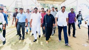 Amma Vodi: రేపే అమ్మఒడి: చిత్తూరుకు వైఎస్ జగన్: ఏర్పాట్లను పూర్తి చేసిన జిల్లా యంత్రాంగం..!