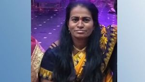 దండుపాళ్యం తరహాలో: మహిళపై కిరాతకం: పట్టపగలు..బెడ్‌రూమ్‌లో..గొంతుకోసి..!