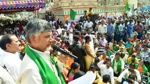 ఆయనో పనికిమాలిన అధికారి: జీఎన్ రావుపై చంద్రబాబు సంచలన వ్యాఖ్యలు