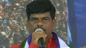 సీఎం జగన్ సరేనంటే చుక్కలు చూపిస్తా.. ముఖం పగలగొట్టి పంపుతారు.. ఎంపీ గోరంట్ల మాధవ్ సంచలన కామెంట్లు