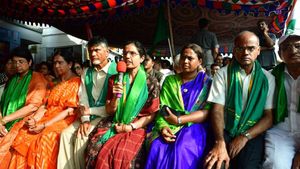 అమరావతి కోసం భువనేశ్వరి ఎమోషనల్.. రాజధాని పోరాటం వెనుక అసలు కారణం ఇదే..