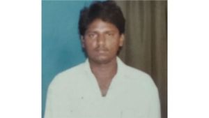 సేవ్ అమరావతి అన్న గొంతు మూగబోయింది  ...రాజధాని కోసం తుళ్ళూరు  రైతు  గుండె ఆగింది 
