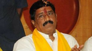 విశాఖలో ఇంత జరుగుతున్నా కనిపించని టీడీపీ ఎమ్మెల్యే గంటా శ్రీనివాస్ 