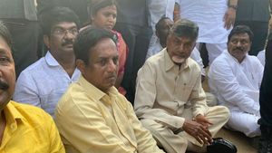 టీడీపీ అధినేతపై సెక్షన్ 151 ప్రయోగం.. తెల్లకాగితంపై ఏసీపీ సంతకంతో నోట్.. 