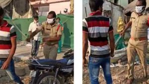 coronavirus: తండ్రీకొడుకులను విచక్షణారహితంగా చితకబాదాడు, ఎస్ఐపై వేటు పడింది