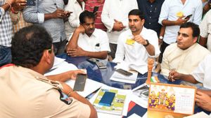 నారా లోకేశ్ అరెస్టుకు సిద్ధం.. మంగళగిరి స్టేషన్‌లో హల్‌చల్.. పోలీసులపైనా కేసులంటూ వార్నింగ్
