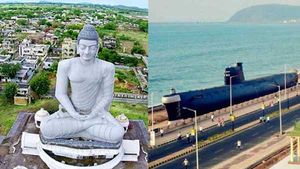 విశాఖ వెళ్లడంపై ఏపీ ఉద్యోగుల్లో భిన్నాభిప్రాయాలు- ఒత్తిడి పెంచుతున్న యూనియన్లు..