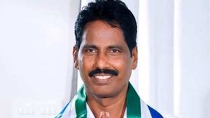 నందికొట్కూరు మంట చల్లారలేదా? బైరెడ్డితో సమస్యల్లేవంటూనే: రేపు జగన్ వద్దకు వైసీపీ ఎమ్మెల్యే..!