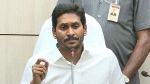 ఎన్నికల కమిషనర్ ను వదిలేది లేదు: చంద్రబాబు కోసమే వాయిదా..ఆ వర్గమే: సీఎం జగన్ మండిపాటు..!