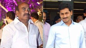 రాష్ట్రంలో ఓ భస్మాసురుడు: జగన్ తెలివైనవాడంటూ జేసీ సంచలనం, టీడీపీ దగ్గర డబ్బులున్నాయ్..