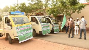 జగన్ సర్కార్ మరో కీలక నిర్ణయం: ఇక ఇంటి వద్దకే: మొబైల్ రైతుబజార్లు: పరిమళ్ నత్వానీ .. !