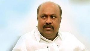 ఉత్తరాంధ్ర టీడీపీలో వరుస వికెట్లు: మాజీ ఎమ్మెల్యే పంచకర్ల రాజీనామా: వైసీపీలోకి ఎంట్రీ?