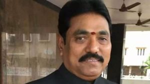  విశాఖలో చంద్రబాబుకు షాక్... పంచకర్ల బాటలో తిప్పల.. వైసీపీకి జై 
