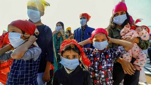 Coronavirus:కరోనా... కరోనా.... కరోనా.... రూ. 20 కరోనా, వైరల్ వీడియో, బ్లాక్ మార్కెట్, భారీ డిమాండ్ !