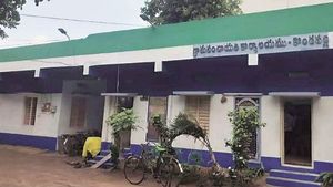 జగన్ సర్కార్‌ అనాలోచిత చర్య: మరోసారి హైకోర్టులో ఎదురుదెబ్బ: పదిరోజులే టైమ్: ఈలోగా..!