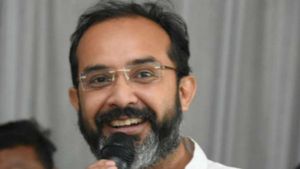 coronavirus:హోం క్వారంటైన్‌లోకి కర్నూలు ఎమ్మెల్యే హఫీజ్‌‌ఖాన్, ఇటీవల రెడ్‌జోన్ ఏరియాలో..