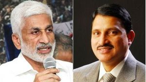కరోనా కిట్ల రచ్చ .. కన్నానే కాదు సుజనా కూడా విజయసాయి రెడ్డిని దులిపేశారుగా...!!