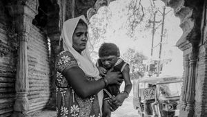 విశాఖ గ్యాస్ లీకేజీ- బాధితులకు కరోనా భయాలు- భోపాల్ నుంచి తాజా నివేదికలే కారణం ?