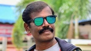 మీడియా దిగ్భ్రాంతి... కరోనా సోకి సీనియర్ టీవీ జర్నలిస్ట్ మృతి... 