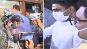 ఏసీబీ కోర్టులో అచ్చెన్న... అనుచరులతో వెళ్లిన లోకేష్.. అర్ధరాత్రి హైడ్రామా...