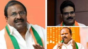 బీజేపీలోని టీడీపీ మాజీలకు చెక్ పెట్టేలా: కన్నాను తొలగించిన రోజే..షోకాజ్‌ జారీ: భారీ ప్రక్షాళన