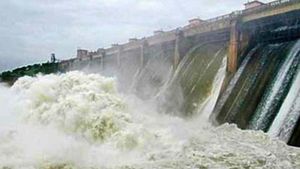 పోలవరం నీటిపై ఏపీ-తెలంగాణ వాటా పోరు -గోదావరి నుంచి కృష్ణాకి మళ్లించే వాటాపై పేచీ..