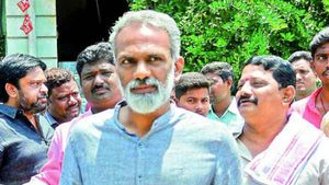 చాలా రోజులకు సీన్‌లోకి వంగవీటి రాధా... రాజధాని ఉద్యమ పోరుపై కీలక కామెంట్స్...