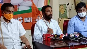 రామమందిరం కల సాకారం వేళ ఏపీలో బీజేపీ సంబరాలు- టపాసులు, స్వీట్లతో హంగామా...
