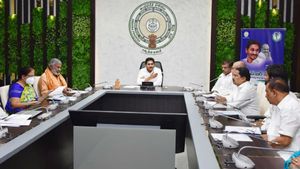 మారిన ప్రాధాన్యత: నో వైజాగ్..ఓన్లీ విజయవాడ: ఆ వేడుకలు ఈ సారీ ఇక్కడే: చురుగ్గా ఏర్పాట్లు 