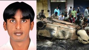 Bengaluru riots: మేక తల రూ. 500, ఎమ్మెల్యే మేనల్లుడి తల నరికితే రూ. 51 లక్షలు, బంపర్ ఆఫర్ !  