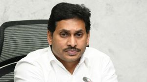  జగన్ సర్కారు కీలక నిర్ణయం: అంతర్వేది ఘటనపై సీబీఐ విచారణకు ఆదేశం