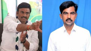 రఘురామ.. మిథున్‌పై నోరుపారేసుకోకు, చూస్తూ ఊరుకోం: వైసీపీ నేతలు