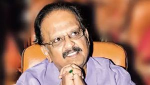 మనకు తెలియని ఎస్పీ బాలు రికార్డు: 12 గంటల్లో ఏకధాటిగా 21 పాటలు: ఎవరి కోసం?..ఏ భాషలో?