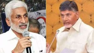 అమరావతిలో జడ్జిలకు ఇళ్ల స్ధలాలు- బయటపెట్టిన వైసీపీ- అందరికీ ఇచ్చామన్న చంద్రబాబు..